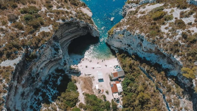 Split: Boat Tour to Blue Cave, Vis, Blue Lagoon, Hvar, Bra - FAQ