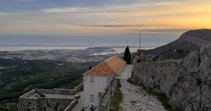 Split: City Sightseeing Evening Sunset Tour in Klis - Starting Point and Transport