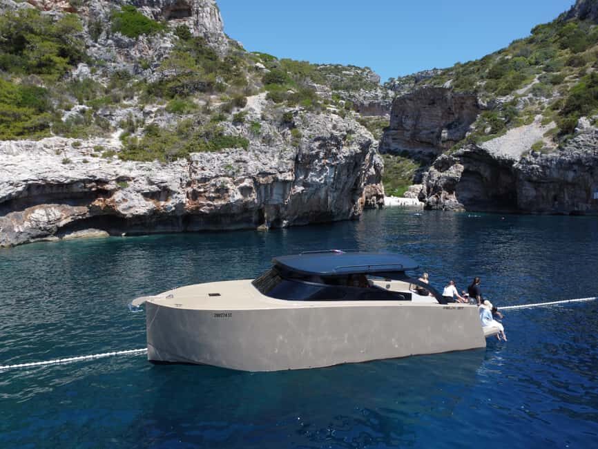 Split: Full-Day 4 Islands Tour by Luxury Boat - The Boat and Crew: What Makes It Special