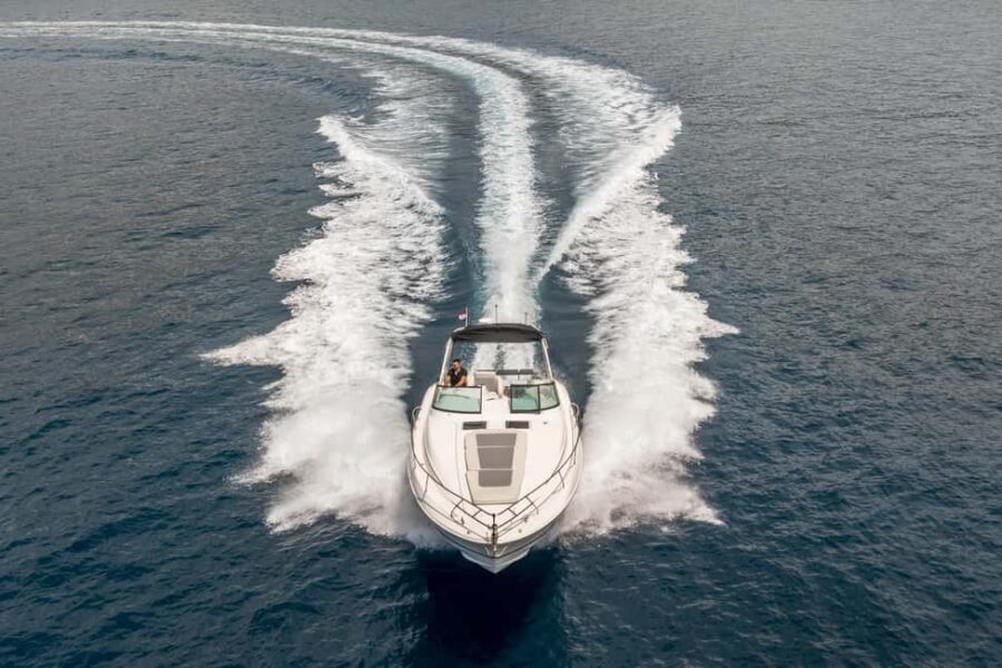 Split: Private Blue Lagoon, Shipwreck, & Bays Boat Tour - FAQ