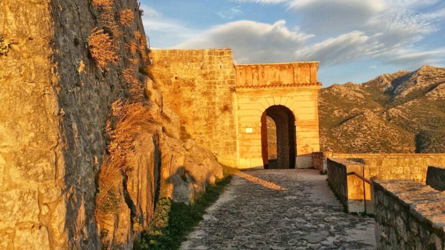 Split, Trogir and Klis Fortress: Private Tour from Dubrovnik - Practicalities and Value