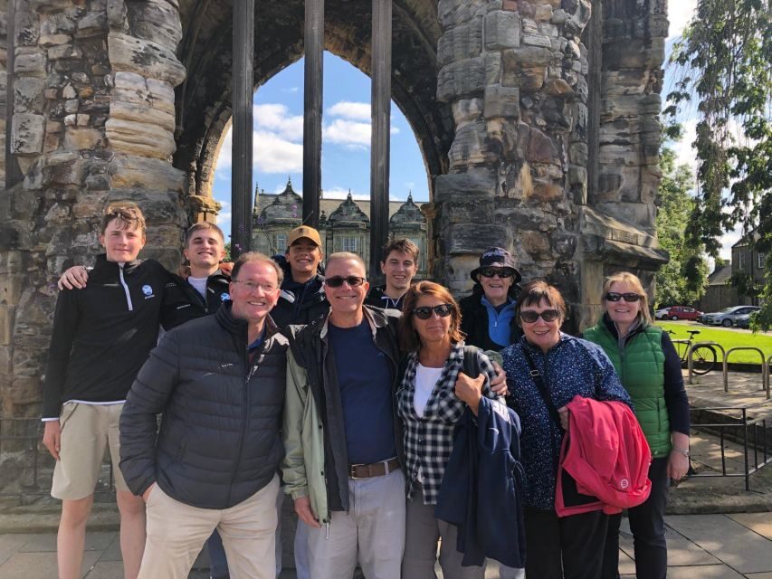 St Andrews: City Highlights Walking Tour with Cocktail - Practical Details That Matter