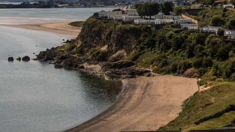 St Andrews Fishing Villages Fife Private Tour from Edinburgh - The Practical Details: Transportation, Price, and Experience