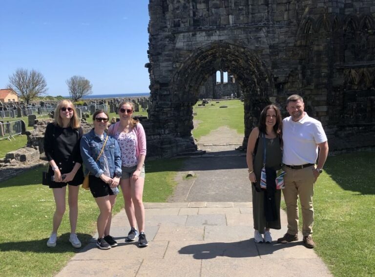 St Andrews: Private Guided Walking Tour for Future Students - Why This Tour Works Well
