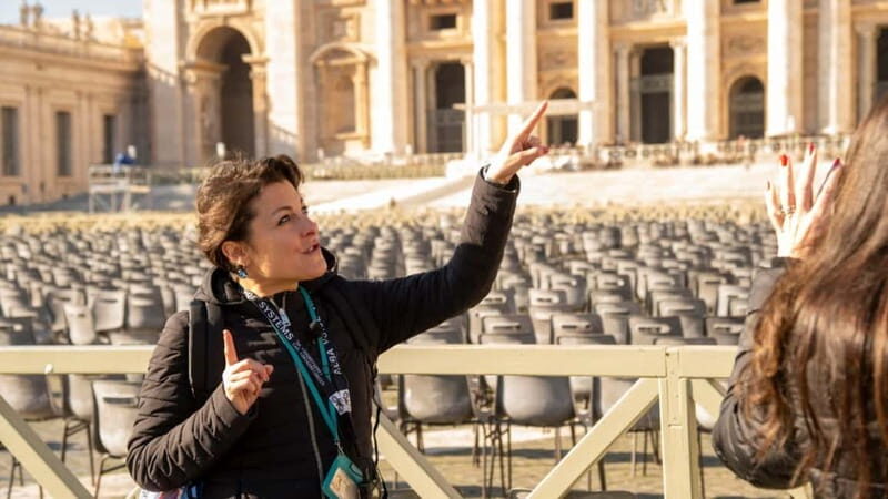 St. Peter's Dome Climb, Basilica and Vatacombs Tour - The Itinerary Breakdown: What Makes Each Part Special