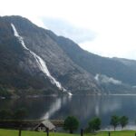 Stavanger: Trip to the Langfoss and Latefoss waterfalls - Låtefossen: A Double-Stream Wonder on a Historic Bridge