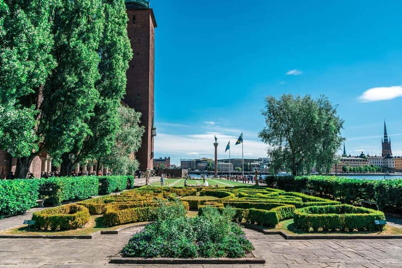 Stockholm 3-Hour Private Guided Bike Tour - The Experience from the Perspective of Participants