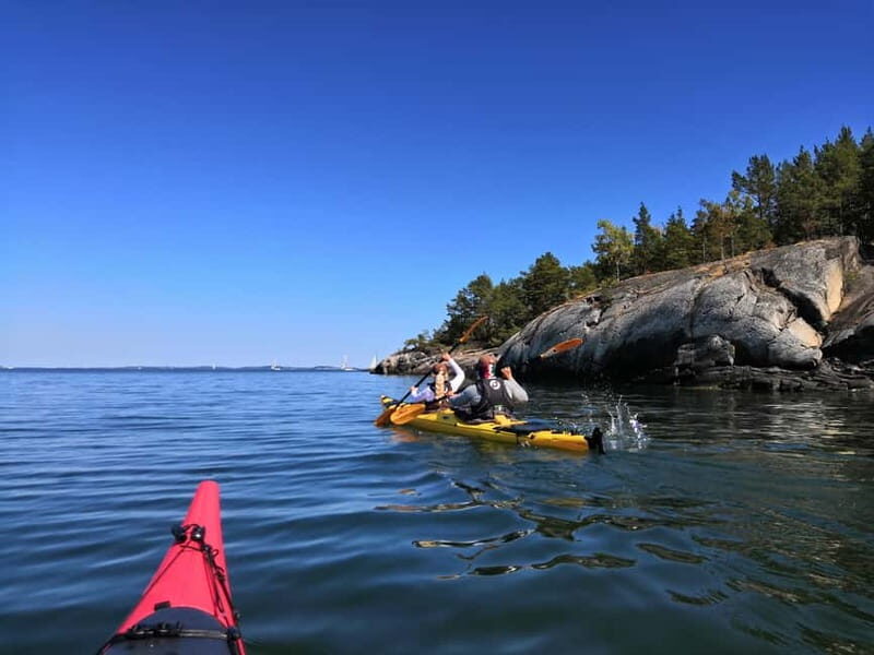 Stockholm Archipelago: Fun-Day Kayaking with Island Lunch - Exploring the Islands by Water and Foot