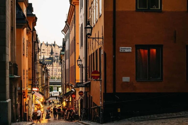 Stockholm: Ghost Walk and Historical Tour - Key Points