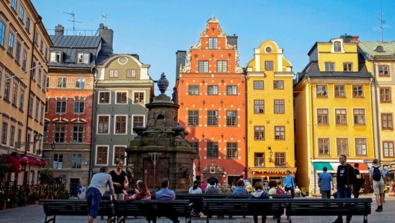 Stockholm Icons: Old Town & Riddarholmen Private Guided Tour - What’s Included and Why It Matters