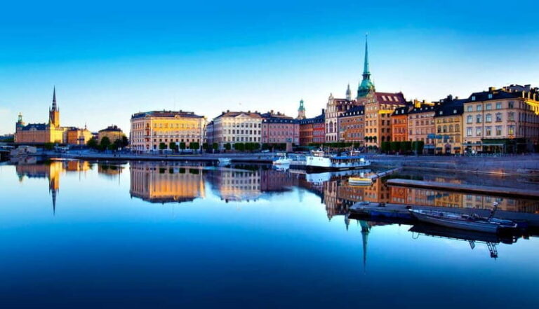 Stockholm: Old Town Historical Walking Tour - The Itinerary: What Youll Experience