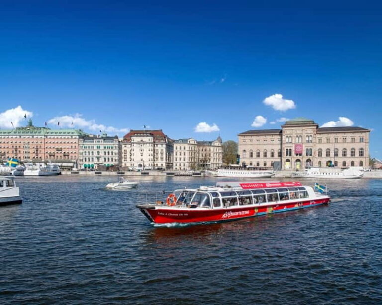 Stockholm: Royal Bridges & Canal Boat Tour with Audio Guide - Who Is This Tour Best For?