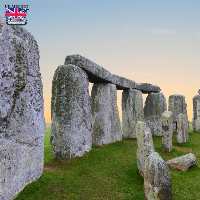 Stonehenge Tour: Journey into Ancient Mysteries - Exploring Stonehenge: The Heart of the Tour