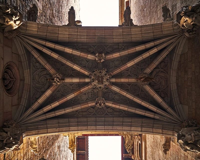 Stories, Legends and Mysteries of Barcelona - Why This Tour Works Well for Different Travelers