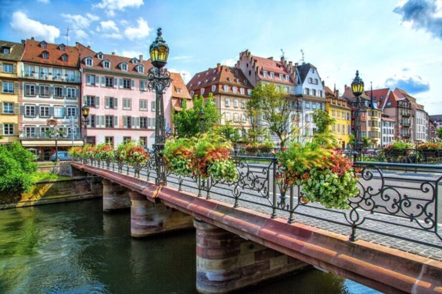 Strasbourg: Private custom tour with a local guide - What Makes This Tour Stand Out?