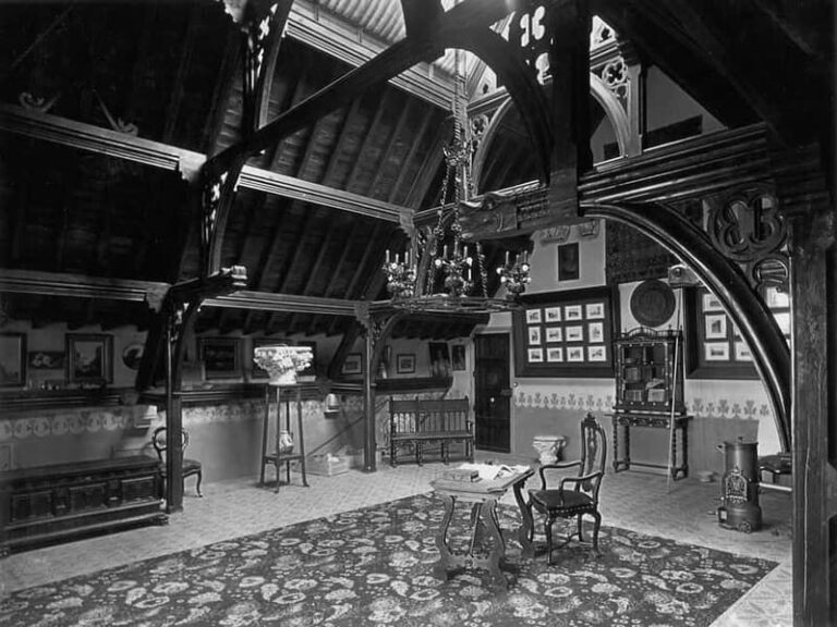 Summer Afternoons: Casa Amatller - Practical Details