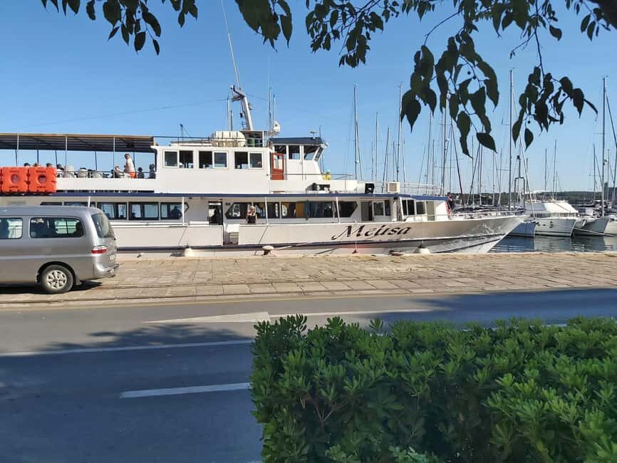 SUNSET DOLPHIN WATCHING BOAT TOUR - Practical Details and Tips