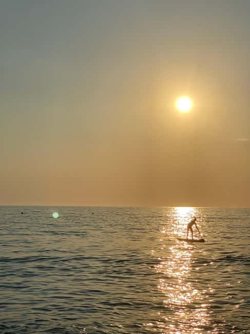 Sunset kayak/Sup tour - Lukova tiny caves and Secret beaches - The Beauty of Lukovas Coastline and What to Expect