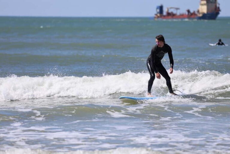Surf lessons in Figueira da Foz - Who Should Book This Experience?