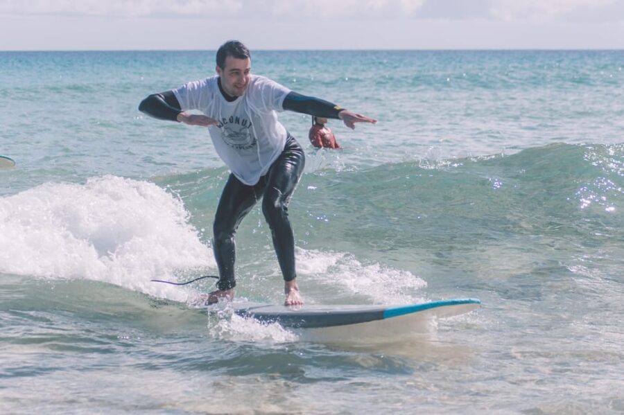 Surf Lessons in small groups for all levels - The Instructors and Atmosphere