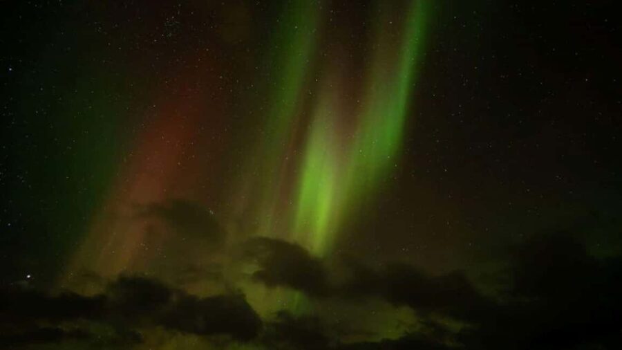 Svolvær: Northern Lights Tour with Hot Drinks & Photos - Itinerary Breakdown: What to Expect