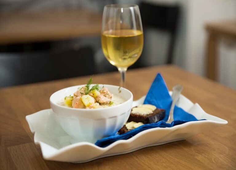 Swedish Wine Tasting Tour in Stockholm Gamla Stan - Practicalities: What You Need to Know