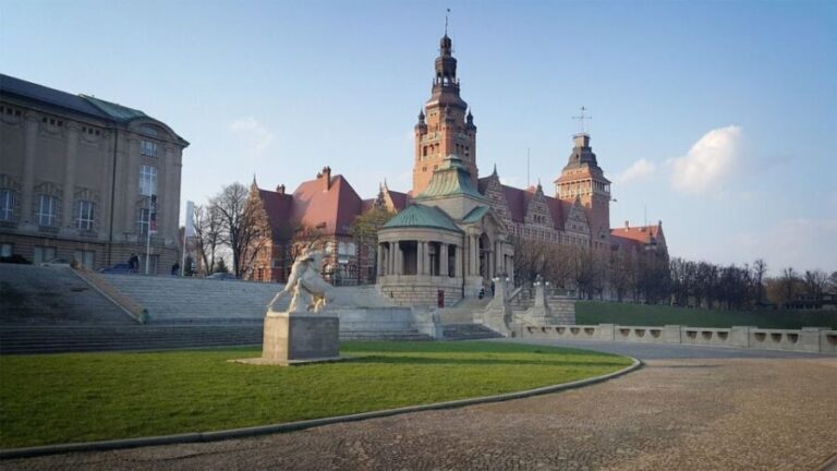 Szczecin: Medieval Old Town Private Walking Tour - FAQs
