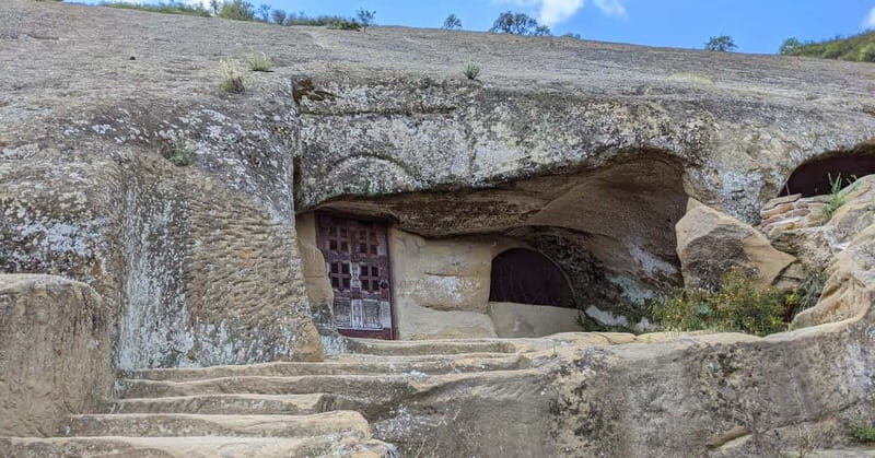 Tbilisi: David Gareja and Colorful hills of Semi-desert - Who Will Love This Tour?