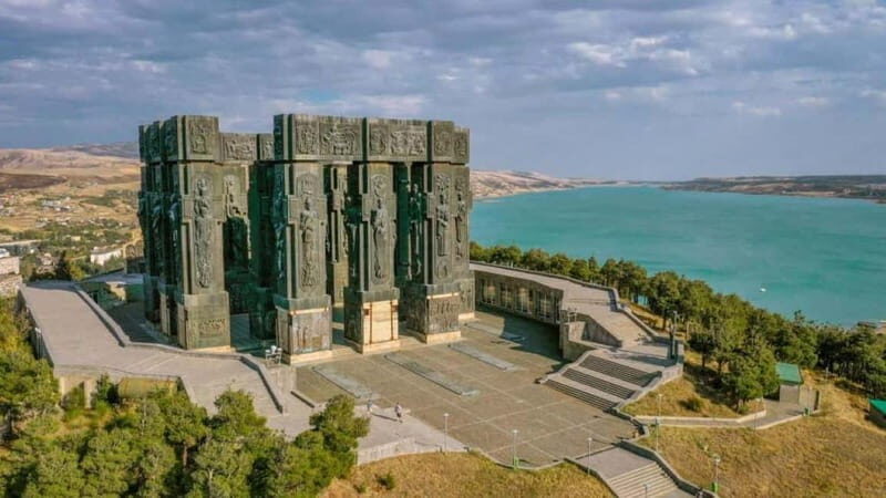 Tbilisi: Guided Chronicles of Georgia,Gori,Uplistsikhe - The Chronicles of Georgia: Monumental Art with Deep Meaning