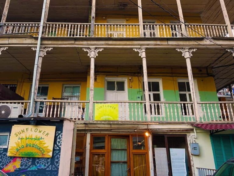 Tbilisi: Hidden Backyards Guided Tour - The Itinerary Breakdown