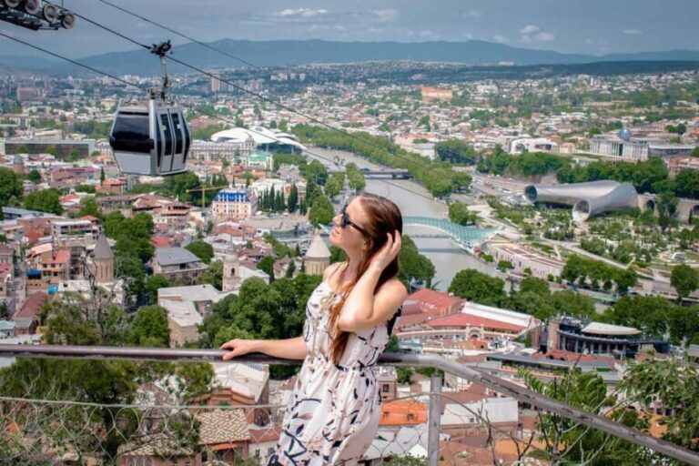 Tbilisi: Old and New City Guided Tour with 2 Cable Car Rides - The Value of Guided Insights