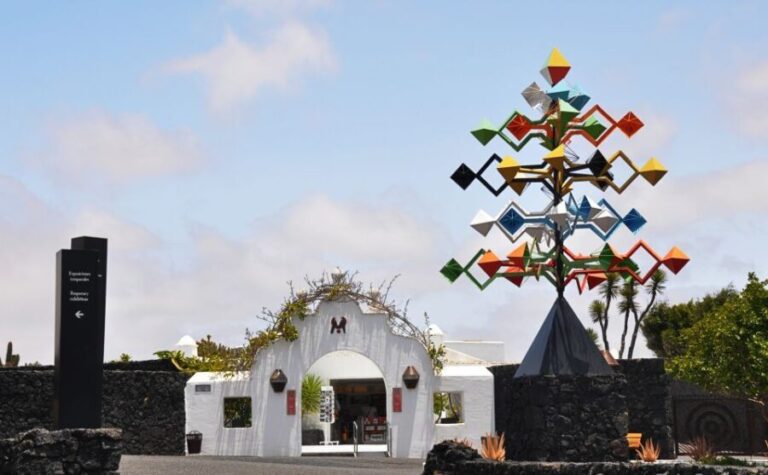 Teguise: Market and César Manrique Foundation Tour - Practical Details & Logistics