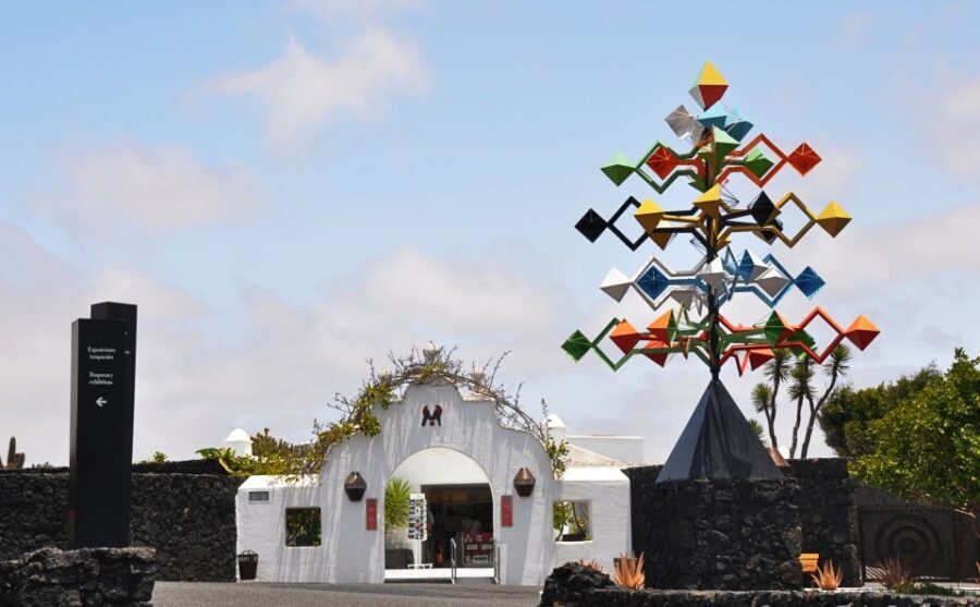 Teguise: Market and César Manrique Foundation Tour - Practical Details & Logistics