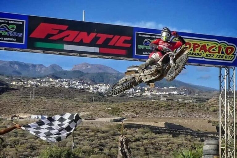 Tenerife: Ride through the mountains and on dirt tracks with an Enduro motorcycle. - The Value of This Experience