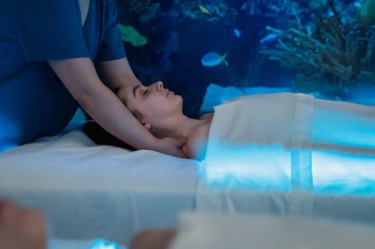 Terceira Island:Relaxing massage with essential oils on a waterbed - The Setting and Environment