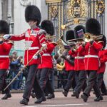The Changing of the Guard Experience with Thames Boat ride - The Thames Boat Ride: Relaxing and Photogenic