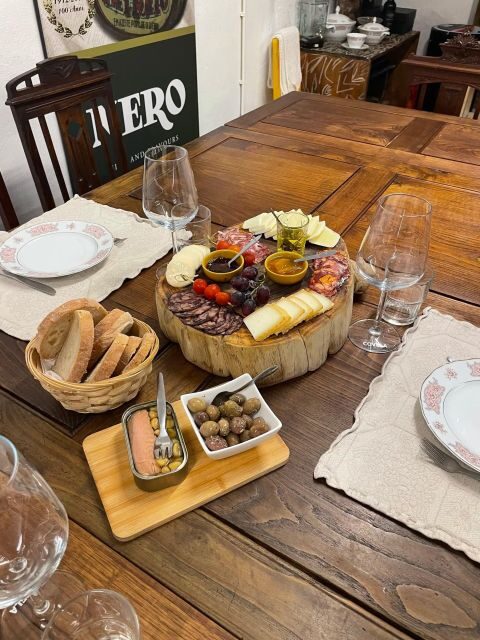 The Grand Finale Food Tour - An In-Depth Look at the Itinerary