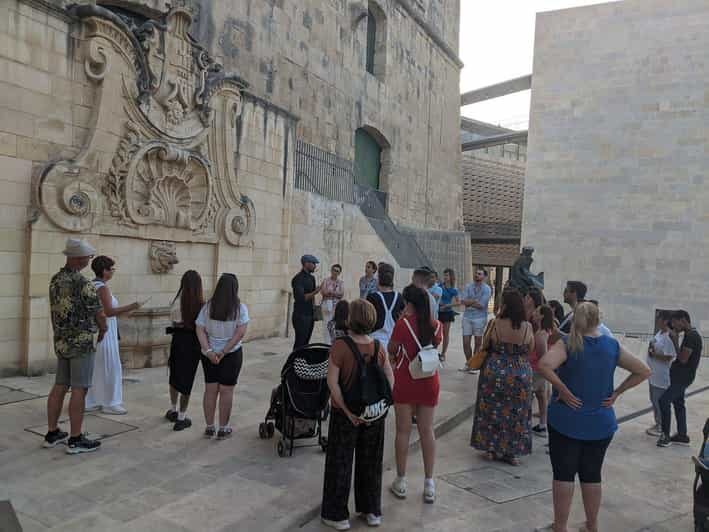 The Grand Tour of Valletta: A walking tour of Valletta. - What Makes the Guides Stand Out?