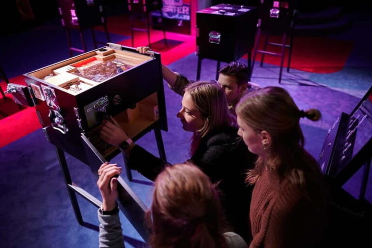 The Hague: EscapeBox Game - What to Expect from the EscapeBox Game in The Hague