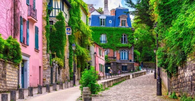 The heart of Paris: Montmartre and Historical Monuments - Who should consider this tour?