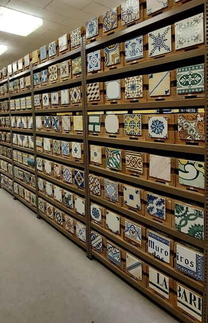 The story of Porto behind its tiles - Practical Details and Value