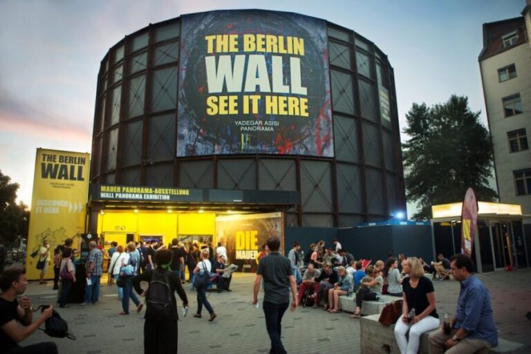 THE WALL: asisi Panorama Berlin Ticket - Who Will Love This Experience?