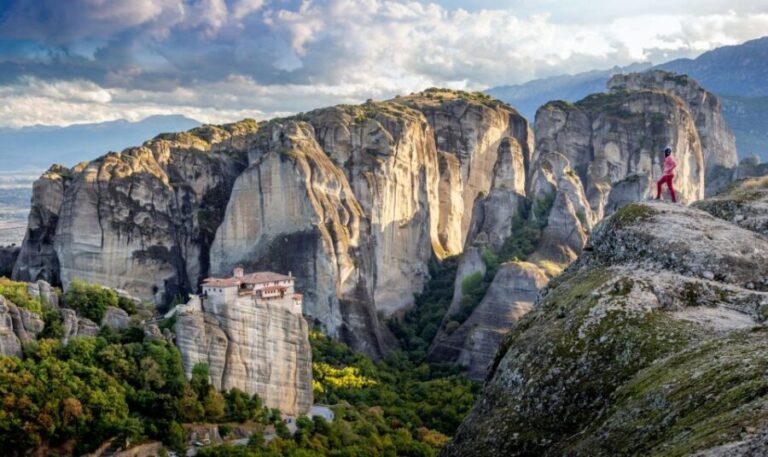 Thessaloniki: Full-Day Meteora Monasteries Tour - Pricing and Value for Money