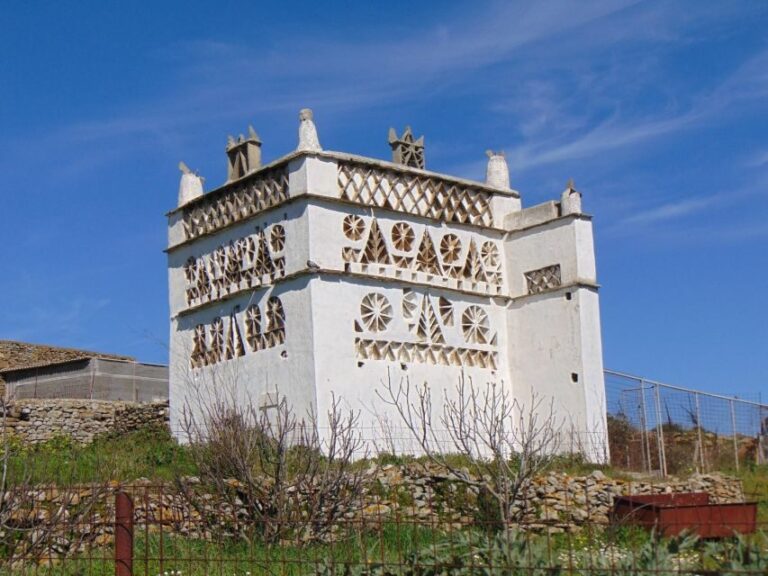 Tinos: Tarampados to Komi Guided Hiking Tour - Practical Details and What to Expect