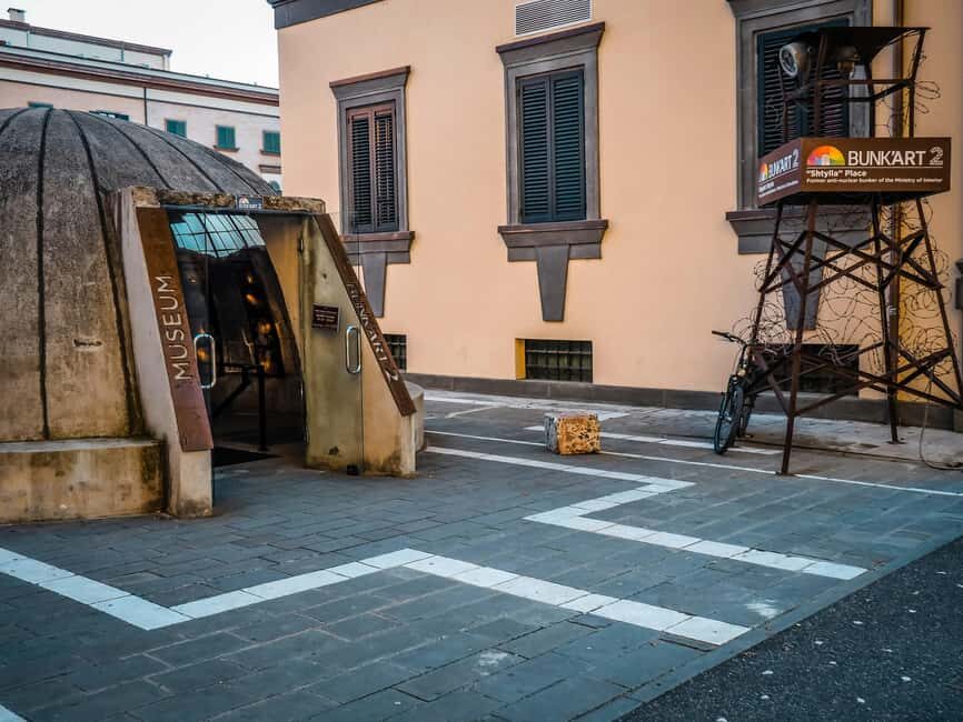 Tiranas Communist Past; Small Group Walking Tour - What Makes This Tour Stand Out?