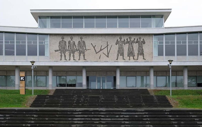 Tito and Yugoslavia - short Belgrade tour (by car) - Practical Details and Value