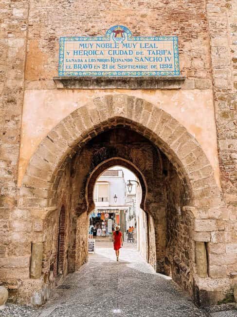 Torremolinos: Tarifa Guided Tour with Beach Time - The Itinerary Breakdown: What to Expect