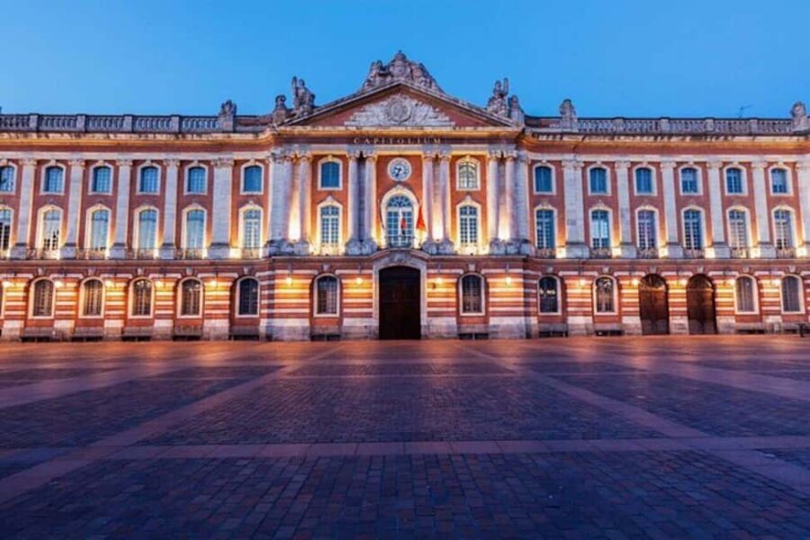 Toulouse : Must-see Walking Tour - Detailed Breakdown of the Itinerary