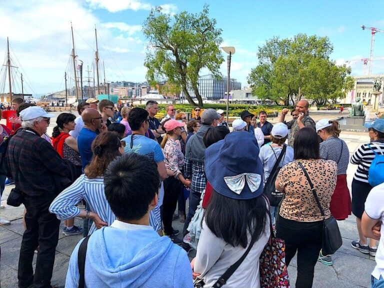 Tour a Pie en Oslo en Español - Why the Price Matters and the Value You Receive