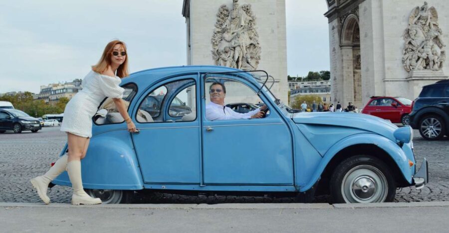 Tour of Paris in Citroën 2CV - An In-Depth Look at the Experience